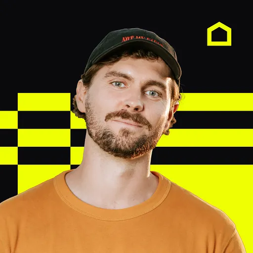 Karol Oponowicz - Co-founder & Business Owner